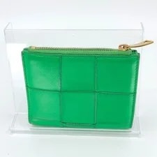 Bottega Veneta — Bottega Veneta Maxi Cassette Wallet — Handbag — resale