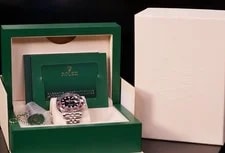 Rolex GMT-Master II Pepsi on Jubilee Full Set Red & Blue Bezel 2022 126710BLRO 2