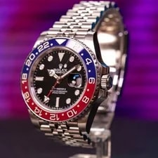 Rolex GMT-Master II Pepsi on Jubilee Full Set Red & Blue Bezel 2022 126710BLRO 4