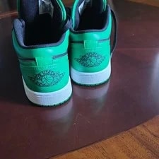 Jordan ’S Mid Top Lace-Up Athletic 2