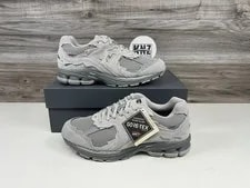 New Balance — **New Balance U2002DXV1 'Protection Pack' U200227R Gore-tex 2002R — Sneaker — resale