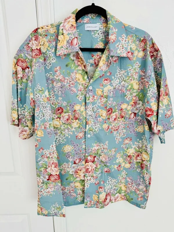 JE CAMP SS BUNDLE x 2 (BLUE & IVORY TUSCAN FLORAL) — streetwear — deal
