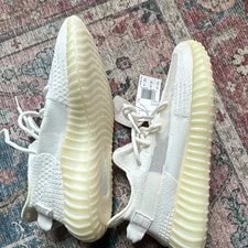 NOT Authentic Yeezy Boost 350 V2 Low 4