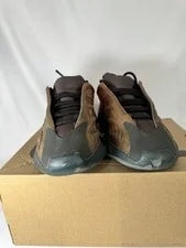 Yeezy 700 V3 Size 9/ ’S 10 - W Box 4