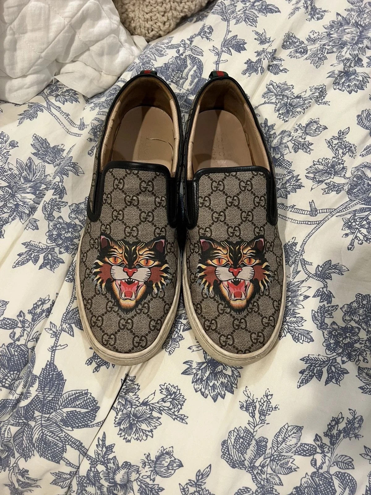 Gucci — Gucci Cat Slip Ons — Sneaker — resale