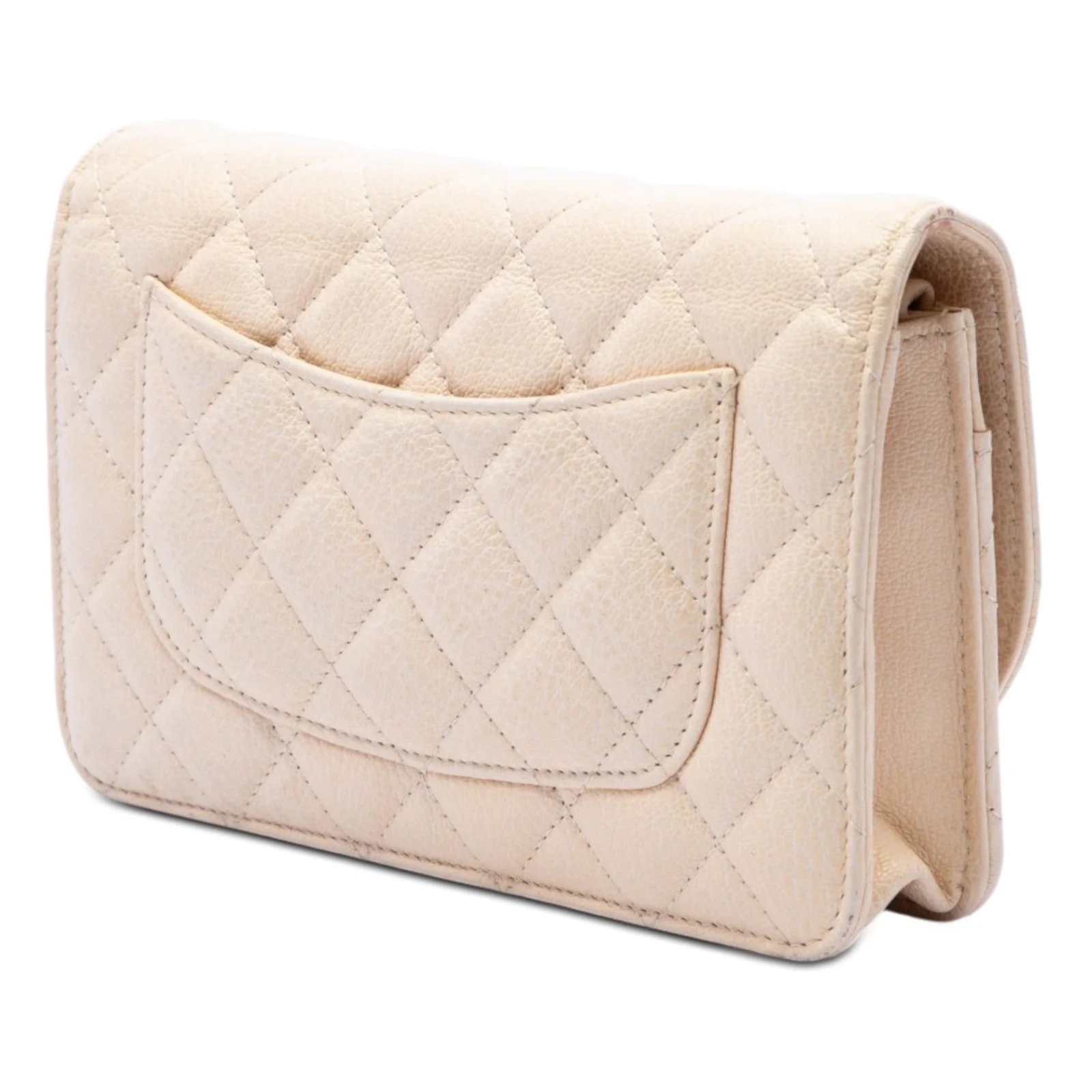 Round CC Flip Lock Wallet on Chain 2