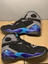 Size 10.5 - Air Jordan 8 Retro 2025 305381-006 Dead-stock 2