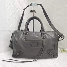 Balenciaga — Balenciaga Large City Crossbody Wide Detachable Strap — Handbag — resale