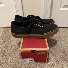Vans — Vans Authentic Gum Bottom Skate Shoes Size 11 Preowned — Sneaker — resale