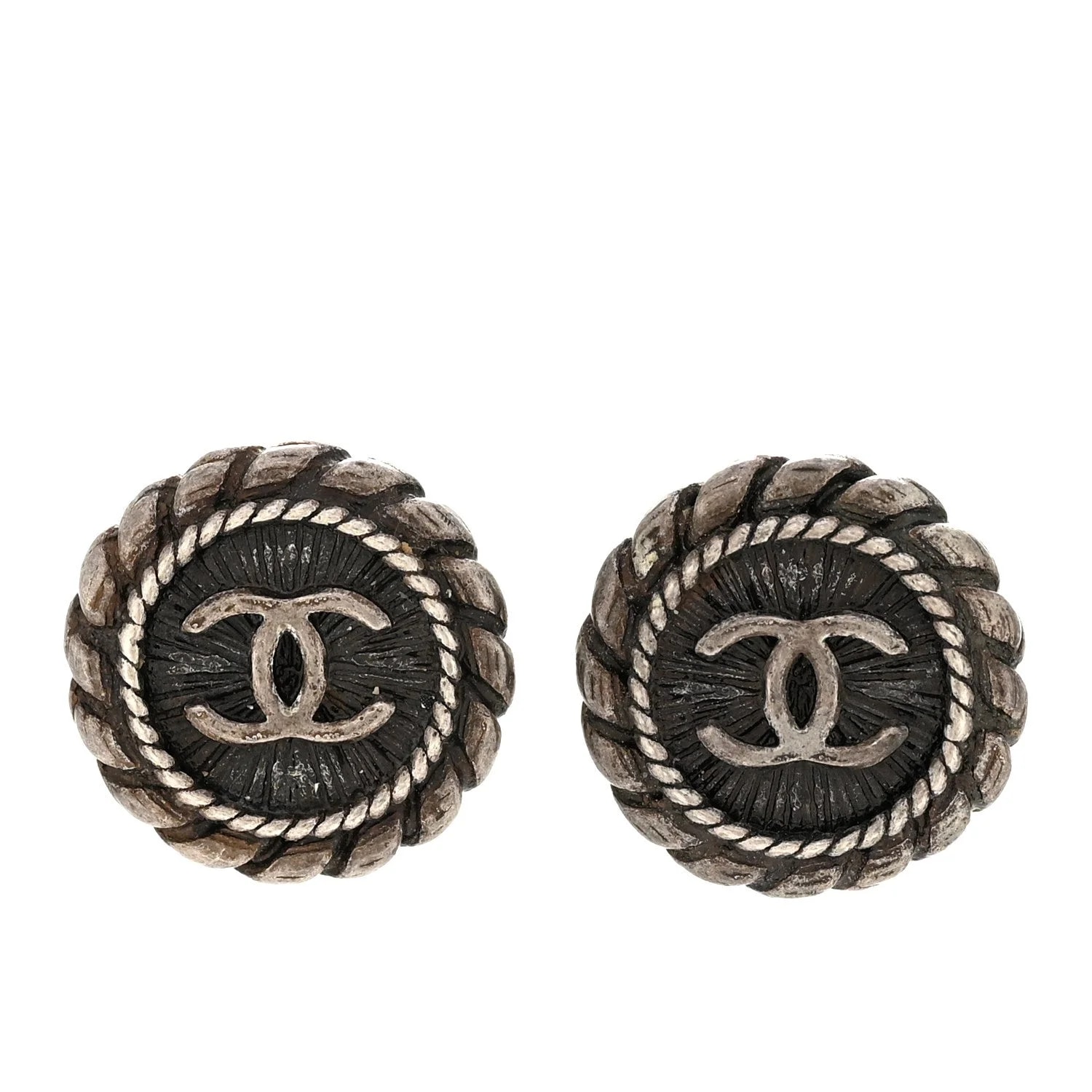Chanel — Metal Round CC Stud Ruthenium — Jewelry — resale