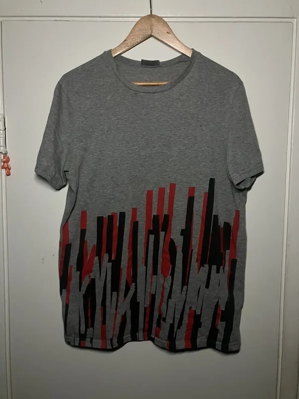 Dior — Homme "Navigate" Abstract Geometric Tee — Hedi — streetwear — resale