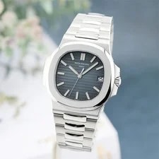 Patek Philippe Nautilus 5711/1A-010 (Old Dial) Box/Paper 3