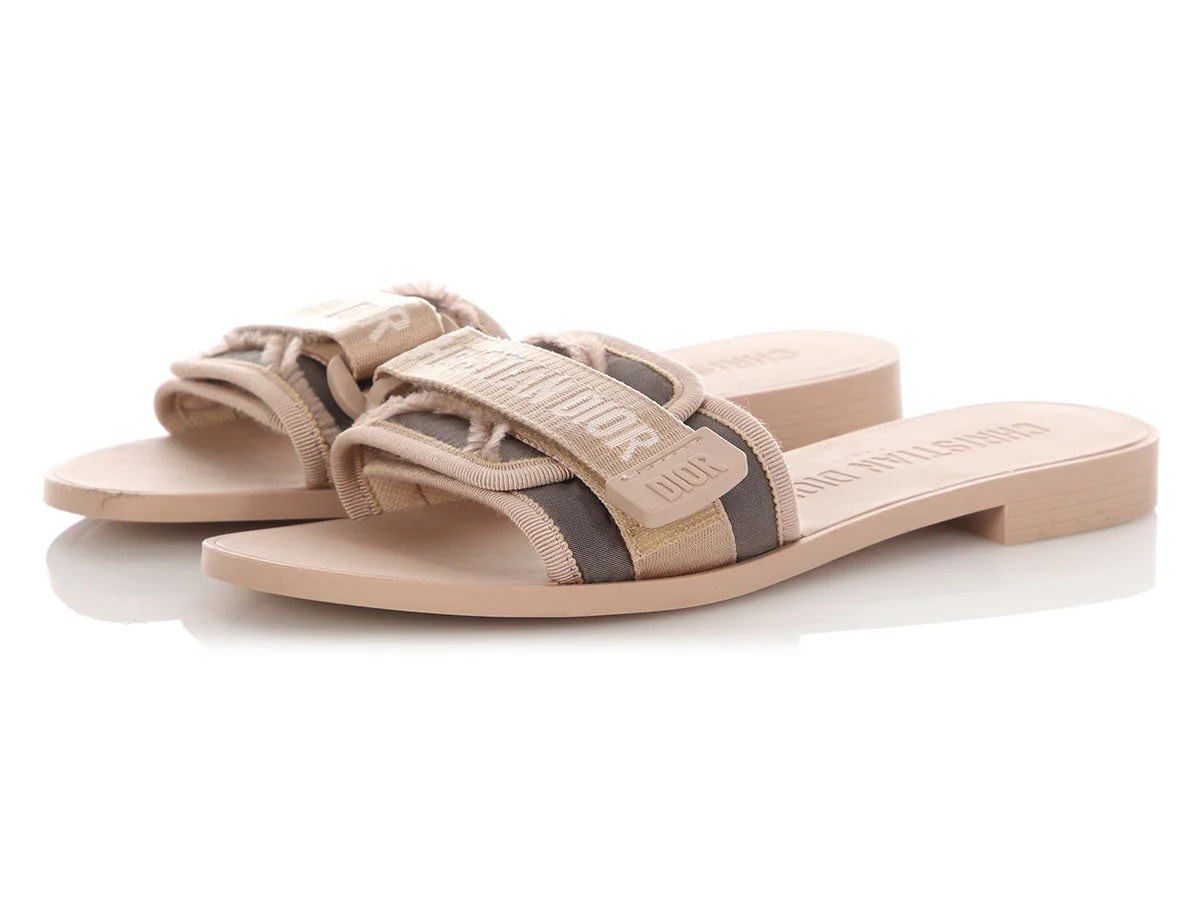 Dior Dio(r)evolution Slides 3