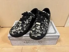 A Bathing Ape — A Bathing APE X Comme des Garçons Collaboration Bape STA Sneaker US 10 New — Sneaker — resale