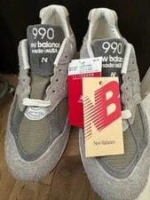 New Balance — 8.0US New Balance M990 — Sneaker — resale