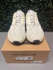 Yeezy Boost 700 "Analog" Size 13 Preowned 2