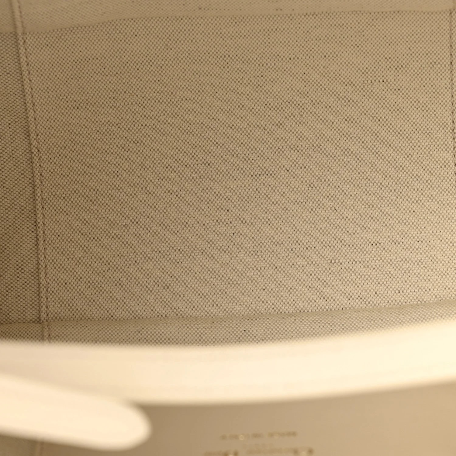 Medium Bucket 4