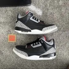 Jordan — Air Jordan 3 Retro 2018 — Sneaker — resale