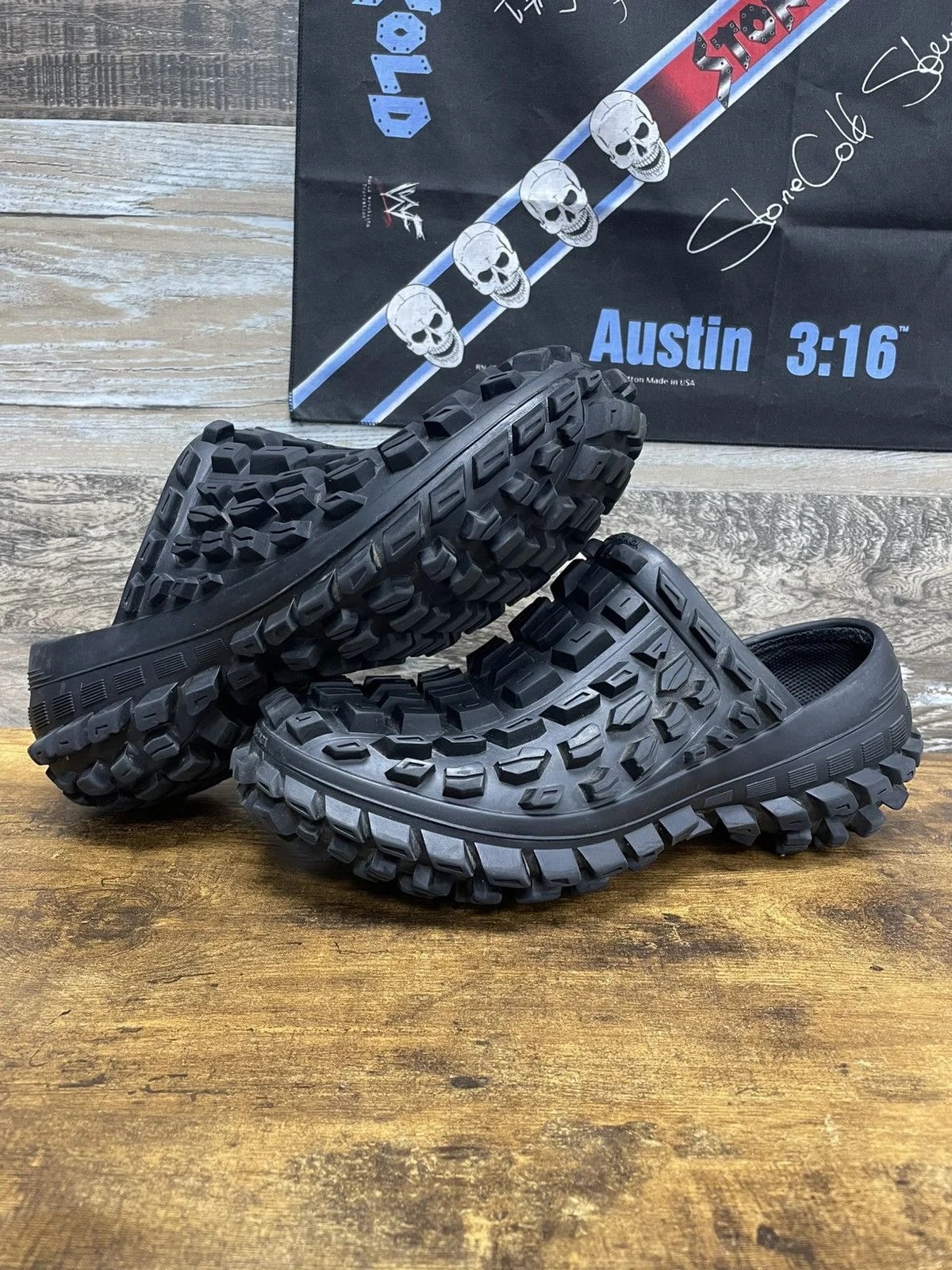 Balenciaga — Balenciaga Defender Clog — Sneaker — resale