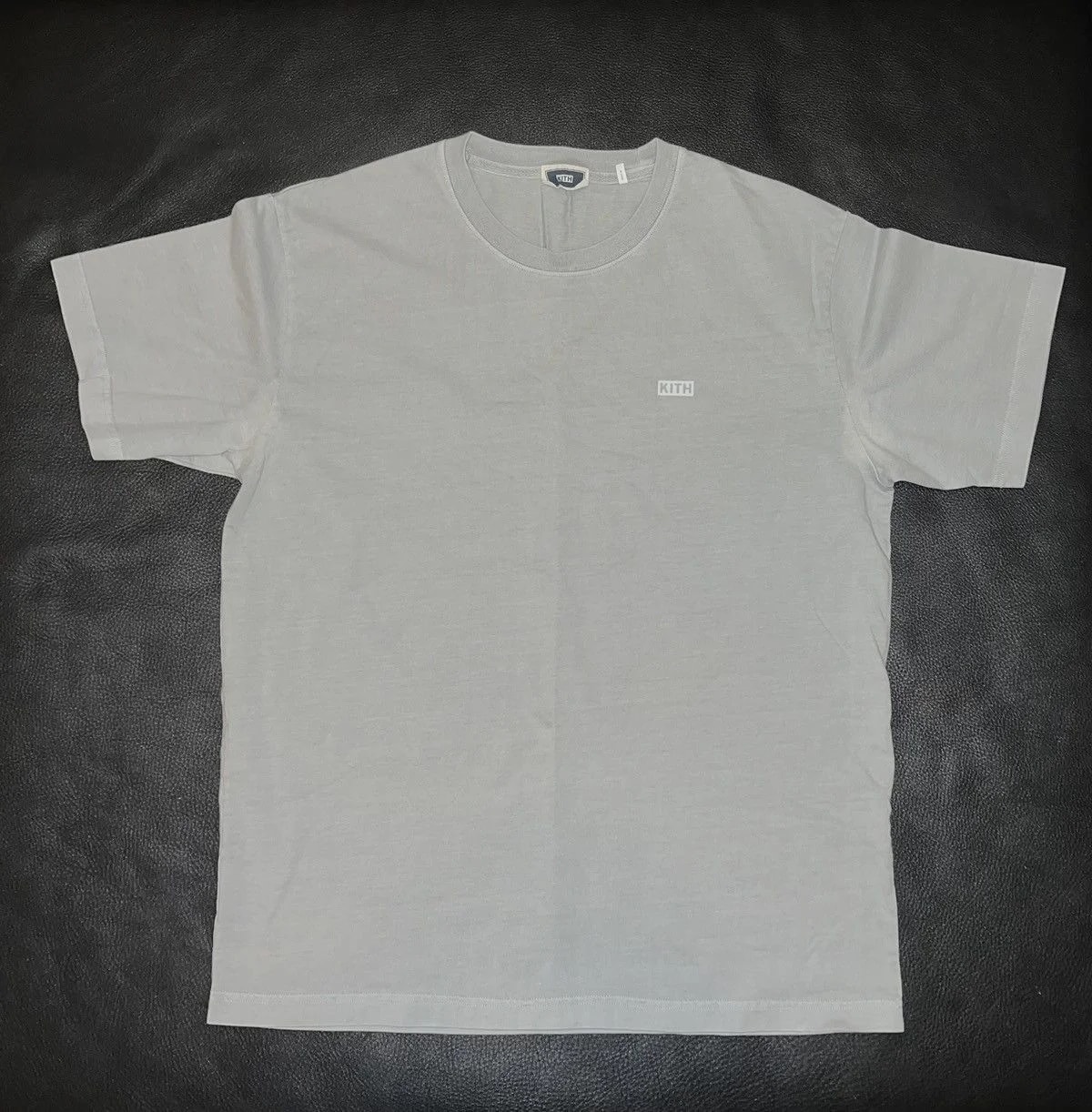 Kith — Kith NY Small Logo Tee — streetwear — resale