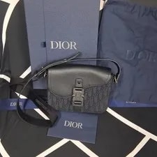 Dior Small Saddle Flap Excellent Condition 4