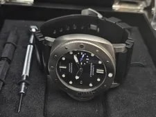 Panerai Submersible Luminor Titanium 47mm Black Dial With Box and 2 Extra Straps 3