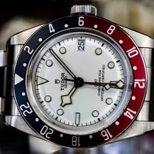 Tudor Black Bay GMT "Pepsi" M79830RB-0010 4