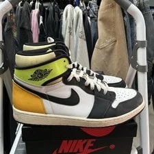 Size 13 - Jordan 1 Retro High OG Volt 4