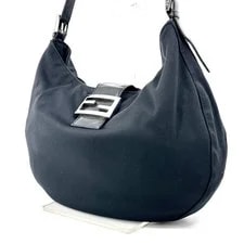 Fendi Mamma Baguette One Hobo 3