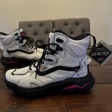 Vans — Vans Crestline Gore-tex MTE Hiking -Boots $230 Sz 7.5 ( 9) — Sneaker — resale