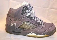Wolf — 2011 Retro 5 Air Jordans Wolf Mid Top Lace-Up US — Sneaker — resale