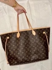 Louis Vuitton — Louis Vuitton Neverfull Large With Wristlet Adjustable Strap — Handbag — resale