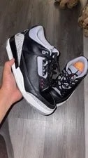 Jordan — Air Jordan 3 Retro OG 2024 — Sneaker — resale