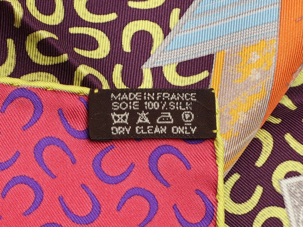 Hermès A Cheval Sur Mon Carré Scarf 90cm 4