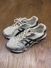 Asics Gel-Kayano 14 9.5 / Running Shoes 1201A019 2