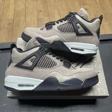 Air Jordan — Air Jordan 4 Haze, Size 9, DB0732-200 — Sneaker — resale