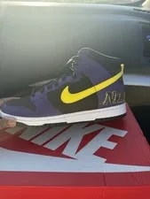 Nike Dunk High Top Basketball Lace Up 3