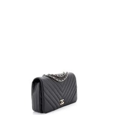 Chanel Statement Flap Chevron Medium 2
