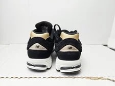 New Balance Shoes Sz 10.5 2002R 4