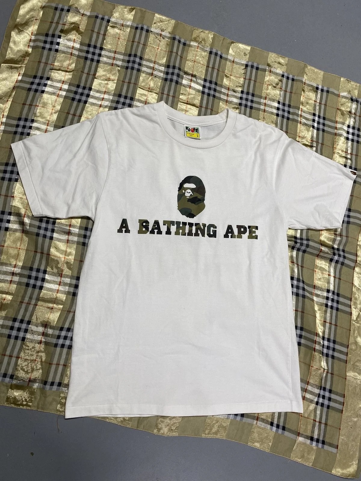 A Bathing Ape Green Camo Bape Head T-Shirt Fits Med 2