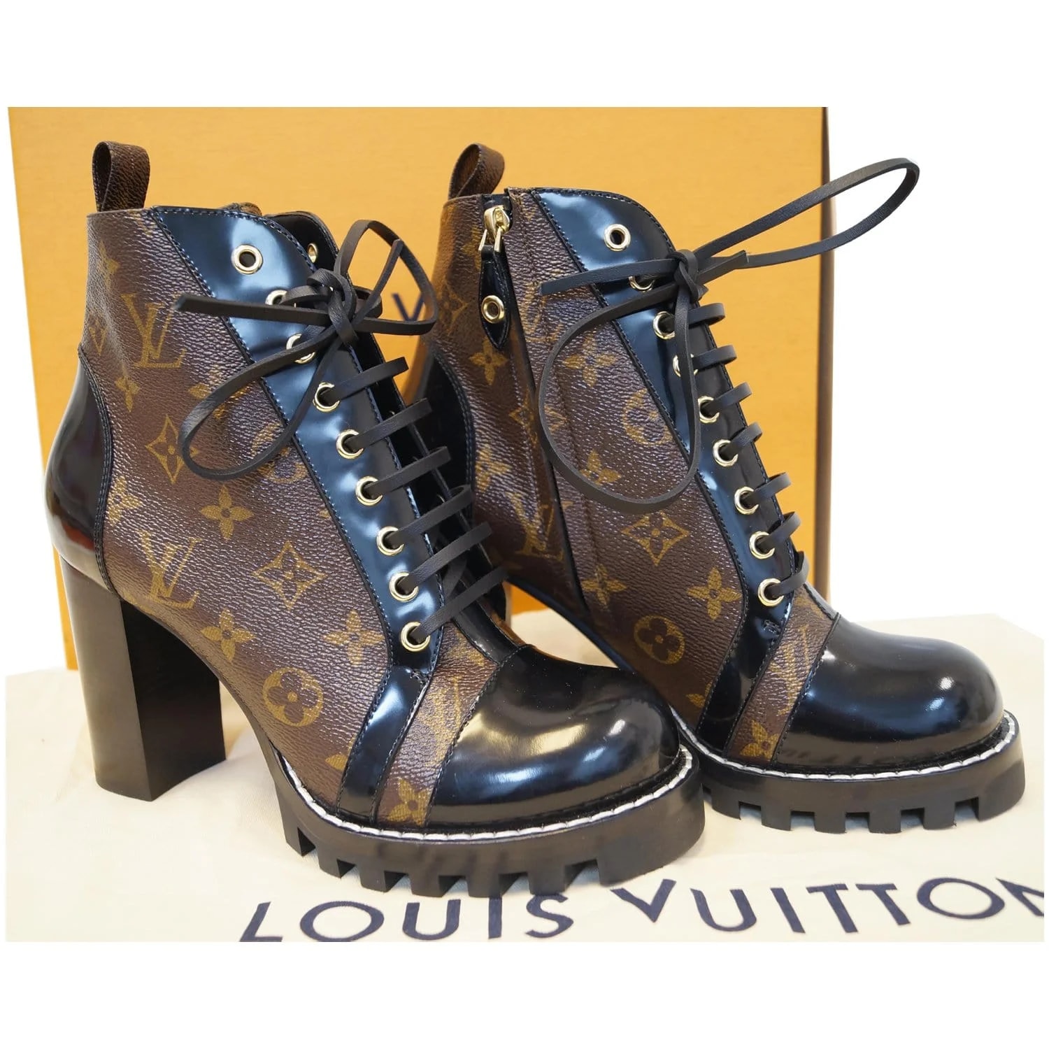 Louis Vuitton Star Trail / Ankle Brwon/ US 3