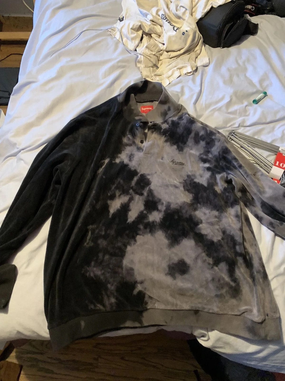 Supreme — Supreme Tie-dye Buttoned Crewneck — streetwear — resale