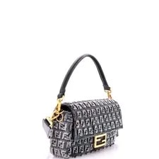 Fendi Baguette NM Mink Medium 2