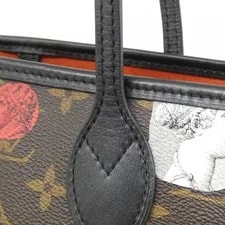 Authentic Louis Vuitton ( X Fornasetti) Neverfull #... 4