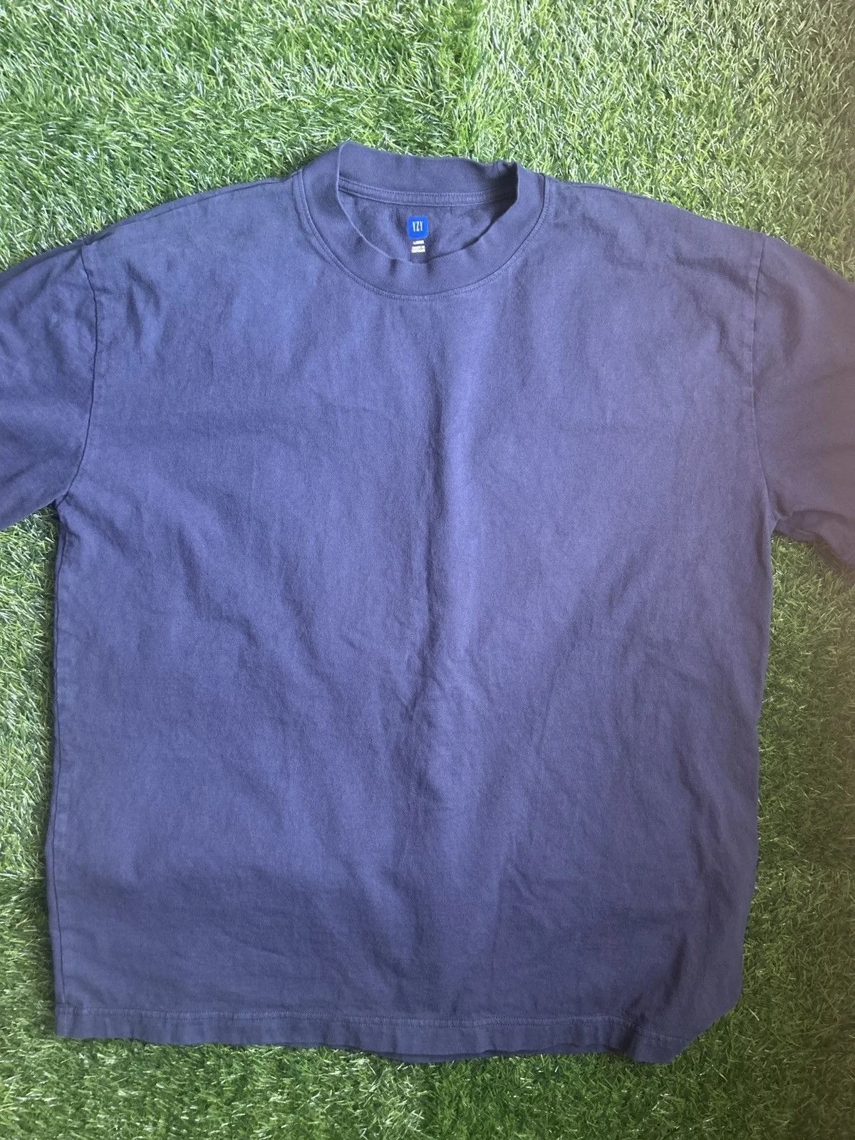 Yeezy — Yeezy X Gap Tee — streetwear — resale