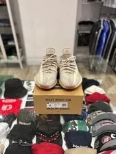 Yeezy Boost 350 V2 Citrin Size: 11 4