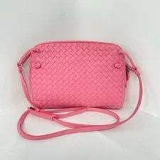 Bottega Veneta — Bottega Veneta Authentic Camera — Handbag — resale