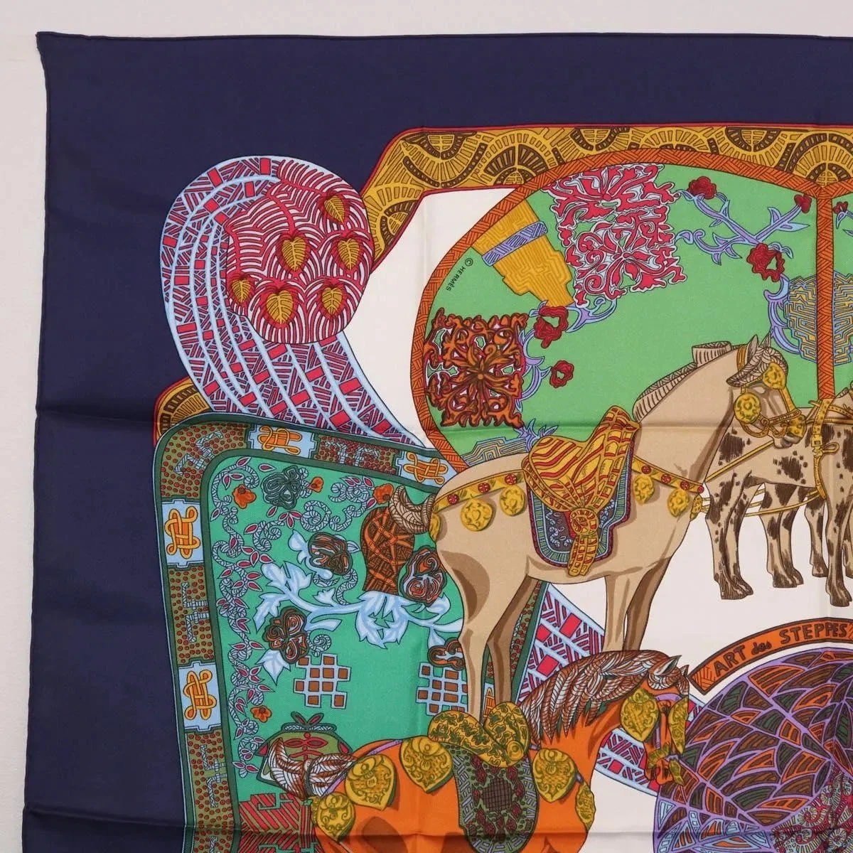 Hermes Carré 90 Scarve & Shawl Accessory 2