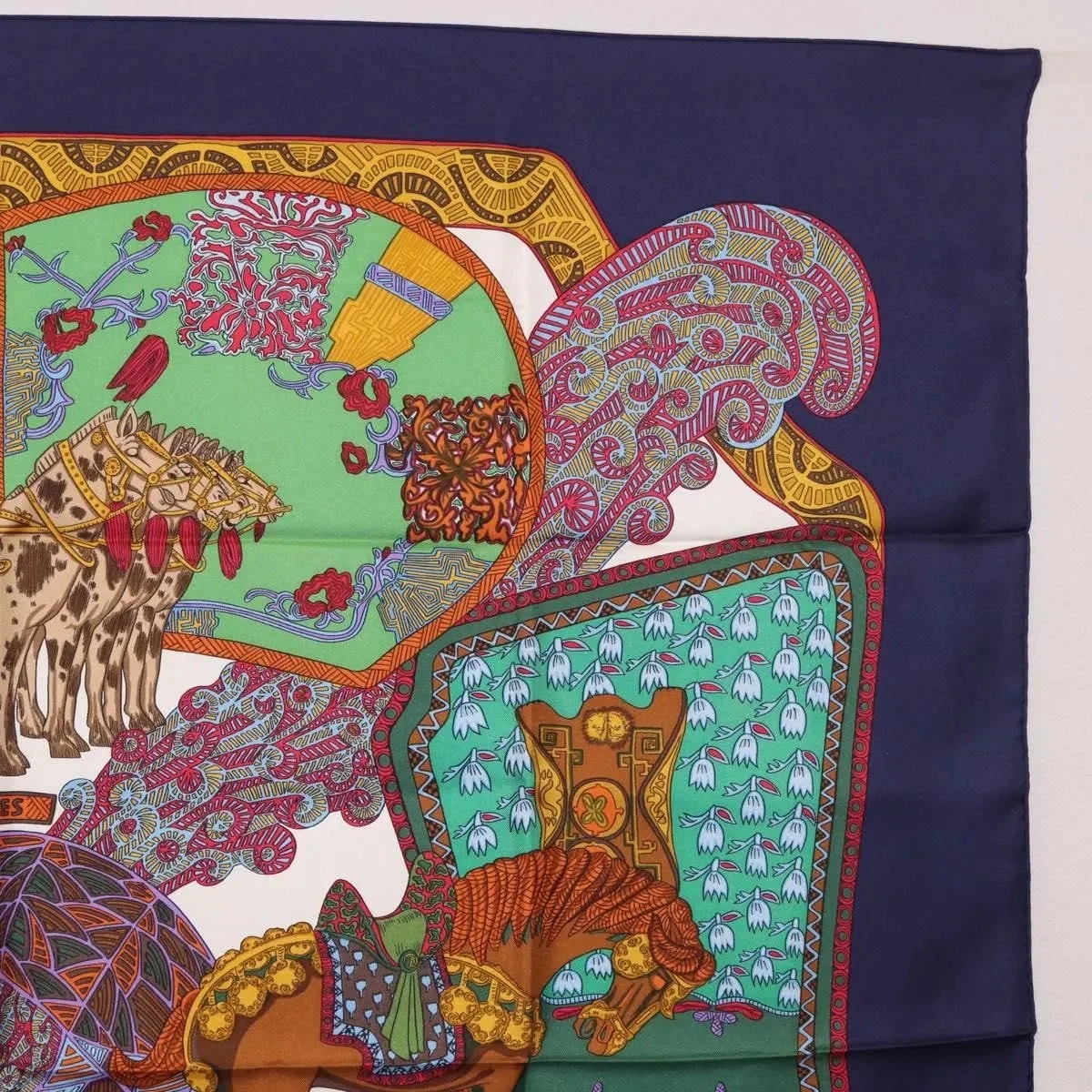 Hermes Carré 90 Scarve & Shawl Accessory 4