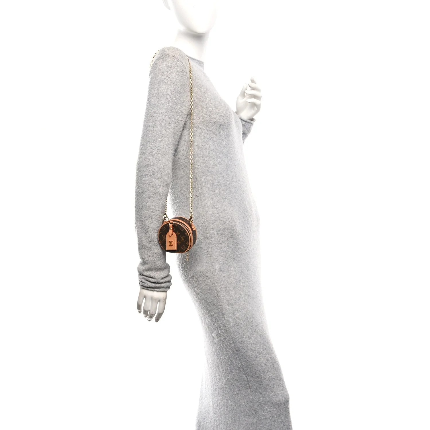 Boite Chapeau Necklace 2